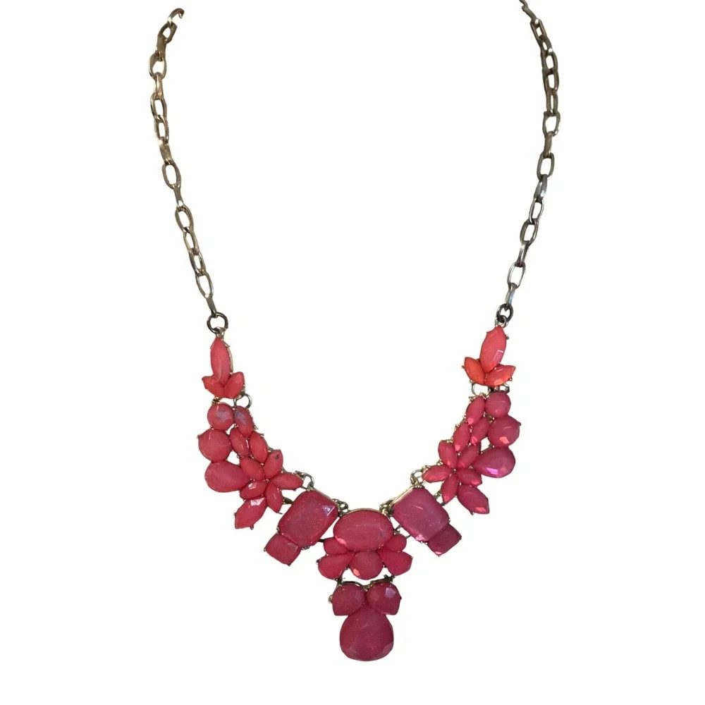 Coral Pink Bib Statement Necklace Gold Tone Resin Stone Floral Teardrop‎ Chunky